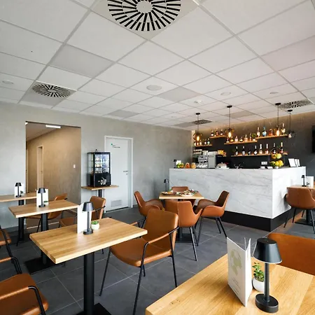 King Stadium 3* Eperjes